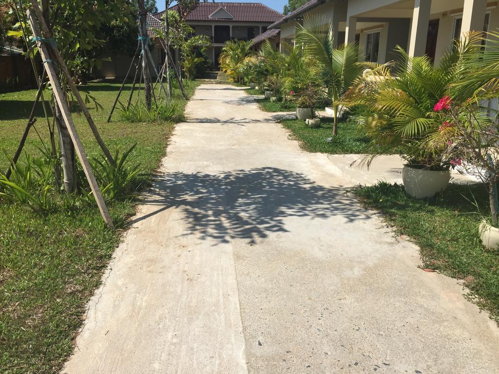 Hotel The Moonflower Bungalow Preăh Sihanŭk Zewnętrze zdjęcie