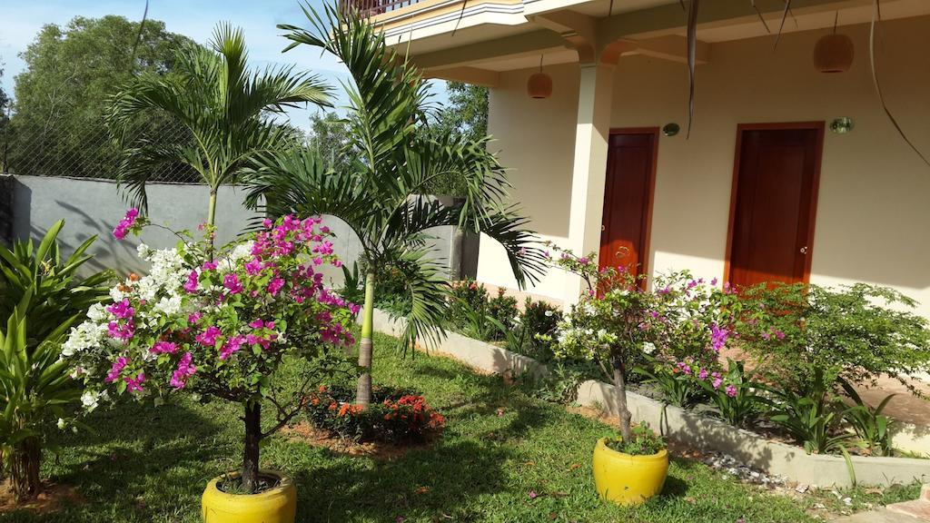 Hotel The Moonflower Bungalow Preăh Sihanŭk Pokój zdjęcie
